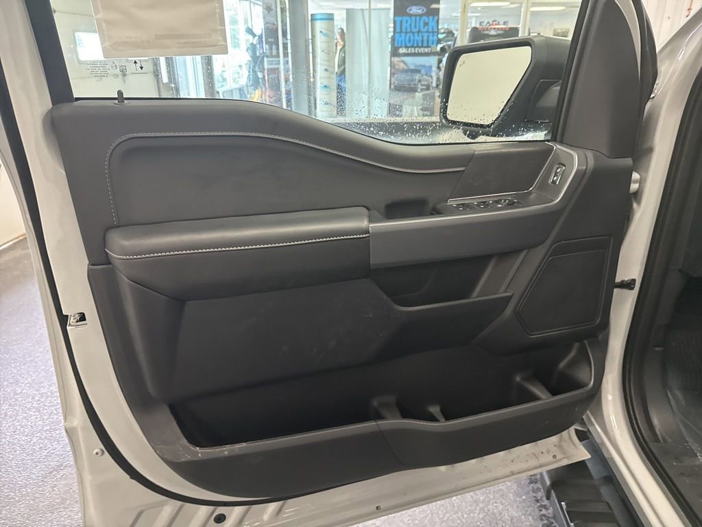 New 2026 Ford F150 XLT w/ Equipment Group 302A MID AWD/4WD image 18