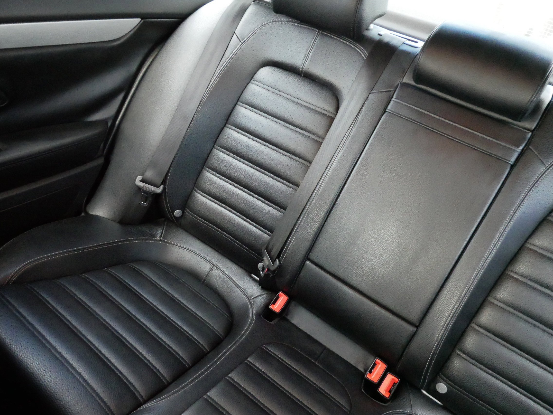 Used 2014 Volkswagen CC R-Line FWD image 12