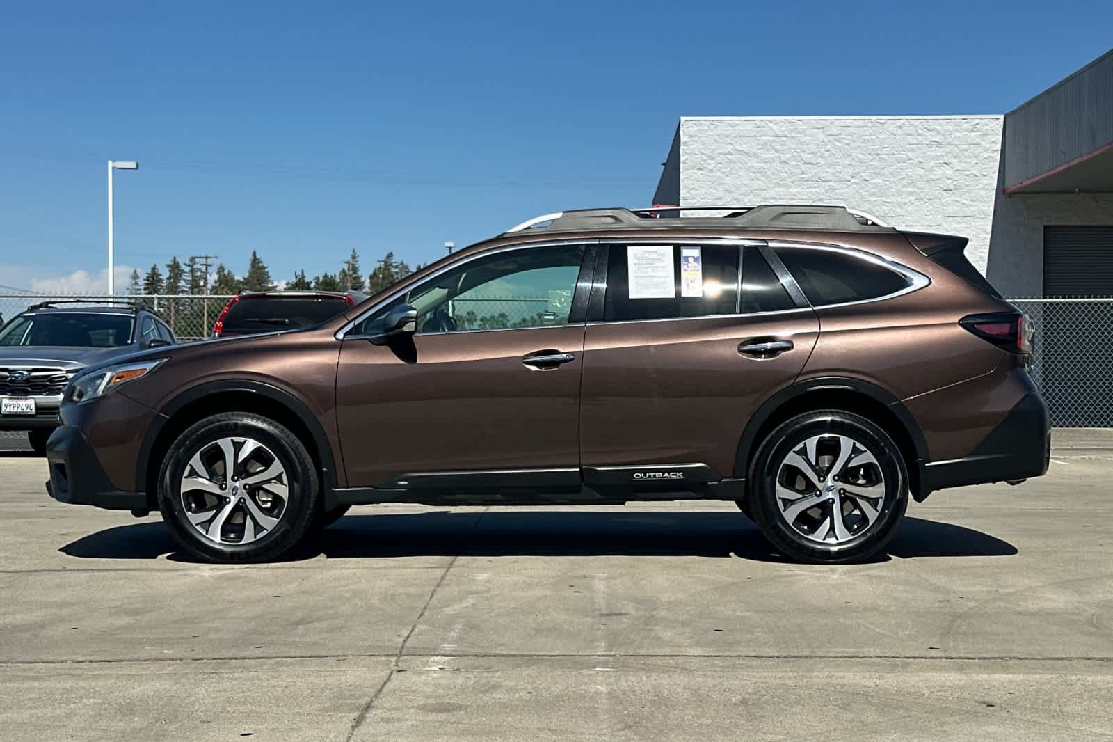 Used 2020 Subaru Outback Touring XT AWD/4WD image 6