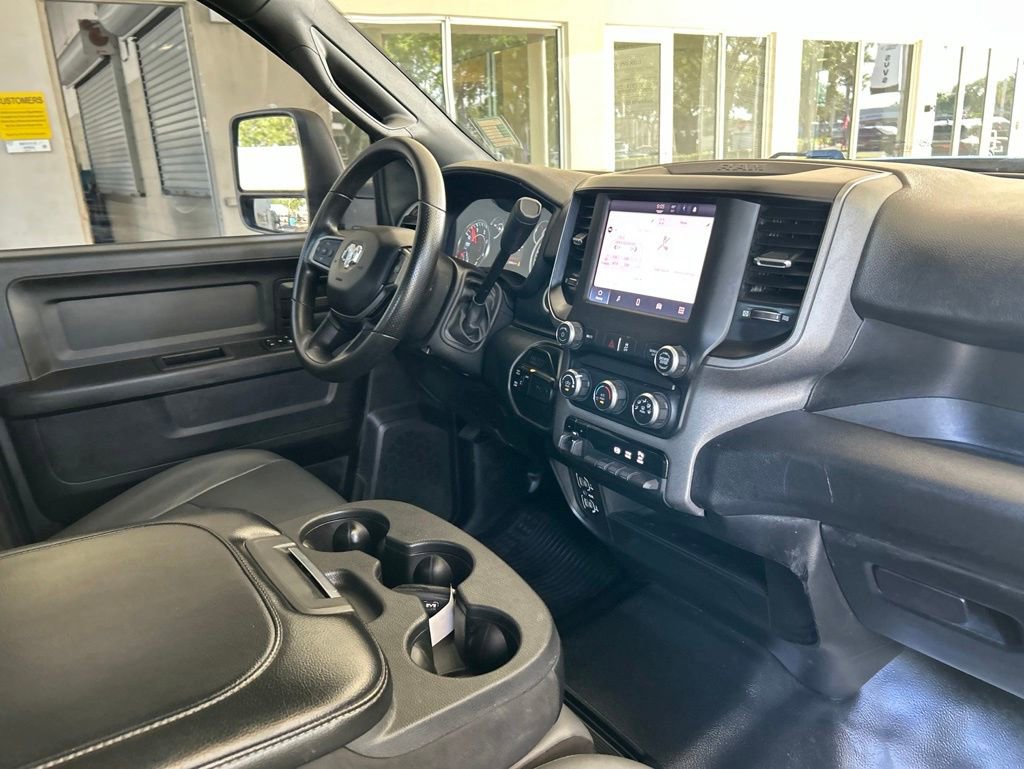 Used 2023 RAM 3500 Tradesman w/ Chrome Appearance Group AWD/4WD image 25