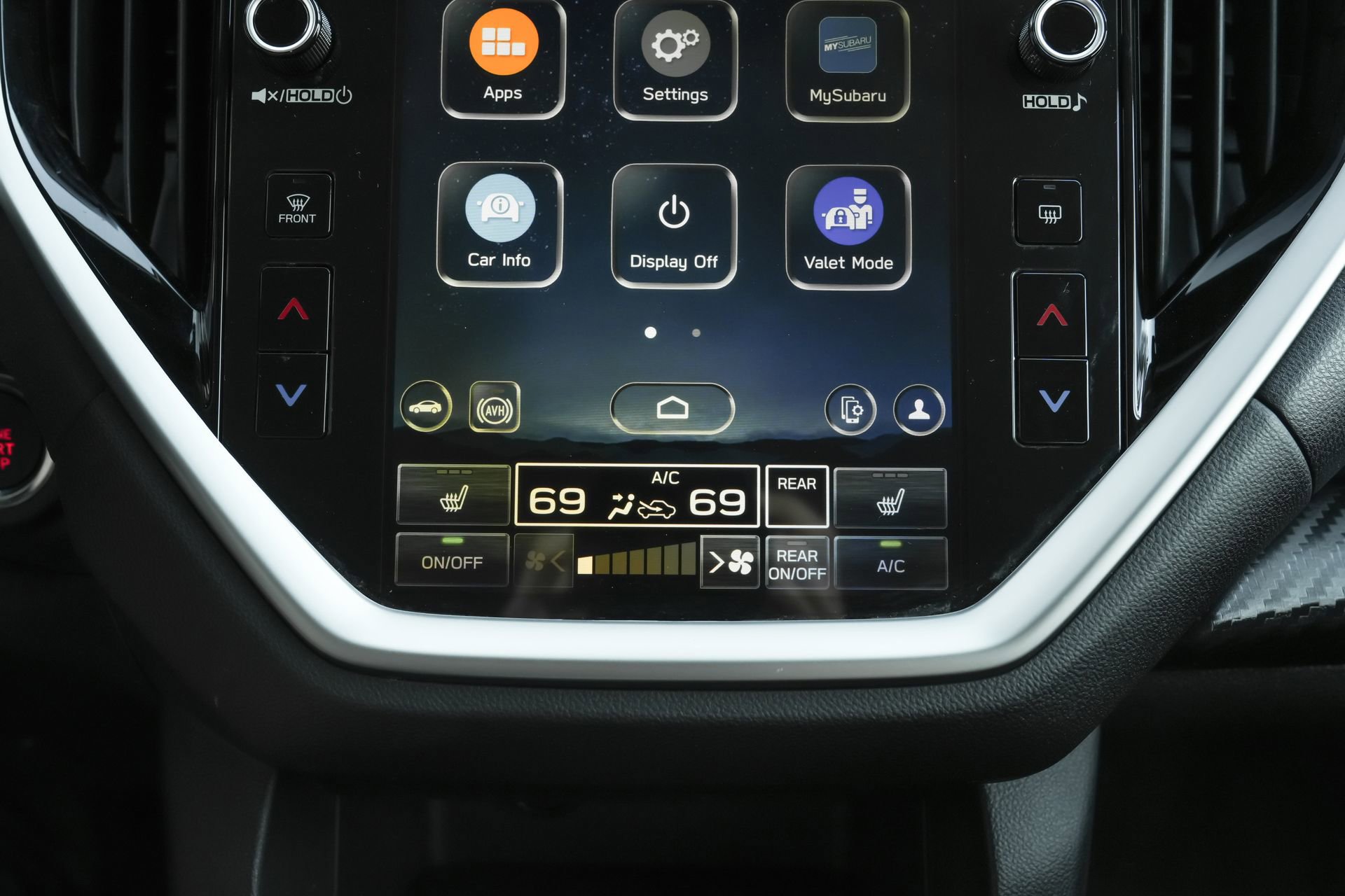 Used 2024 Subaru Ascent Premium w/ Convenience Package image 14