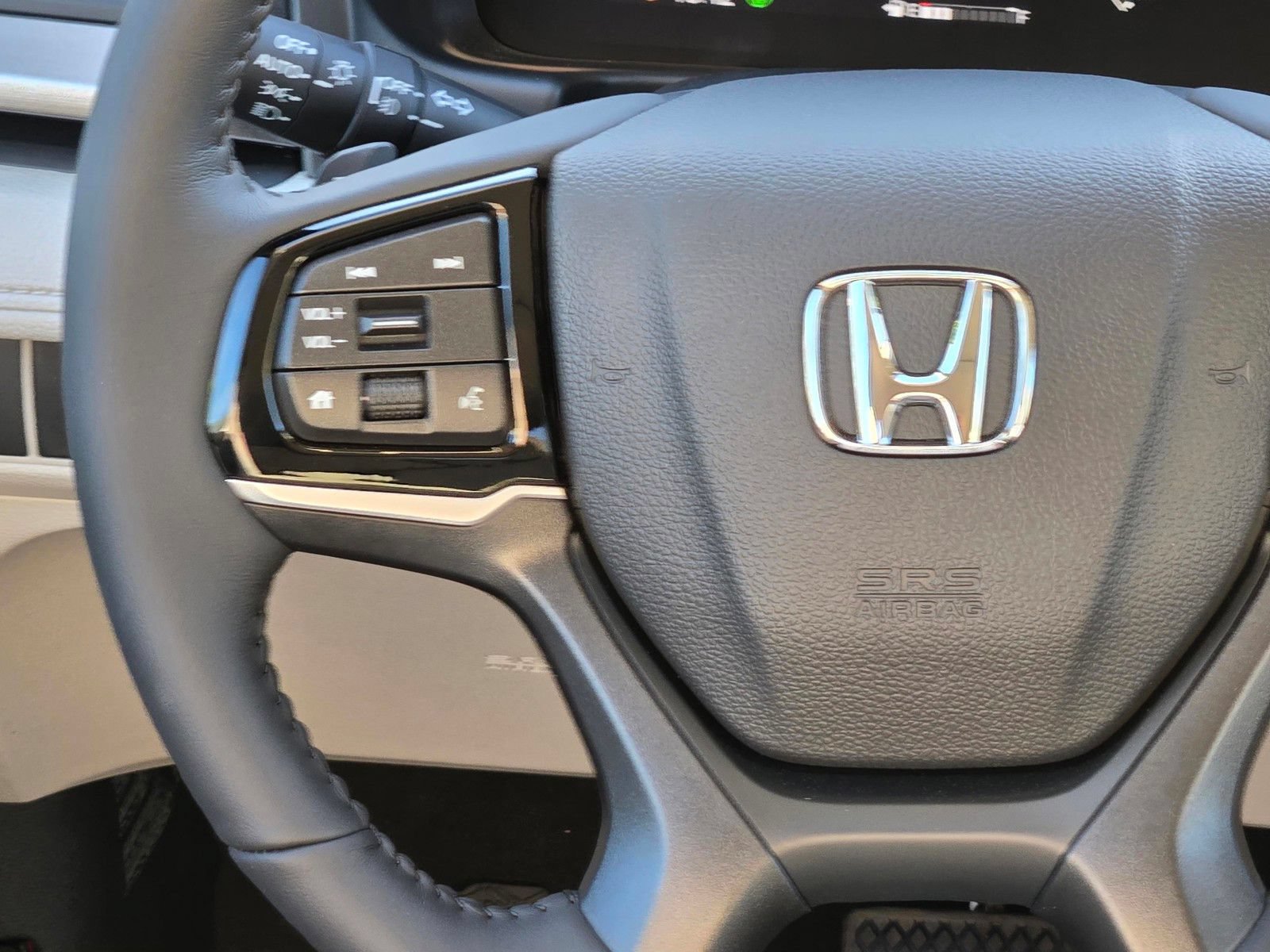 New 2026 Honda Odyssey EX-L image 14