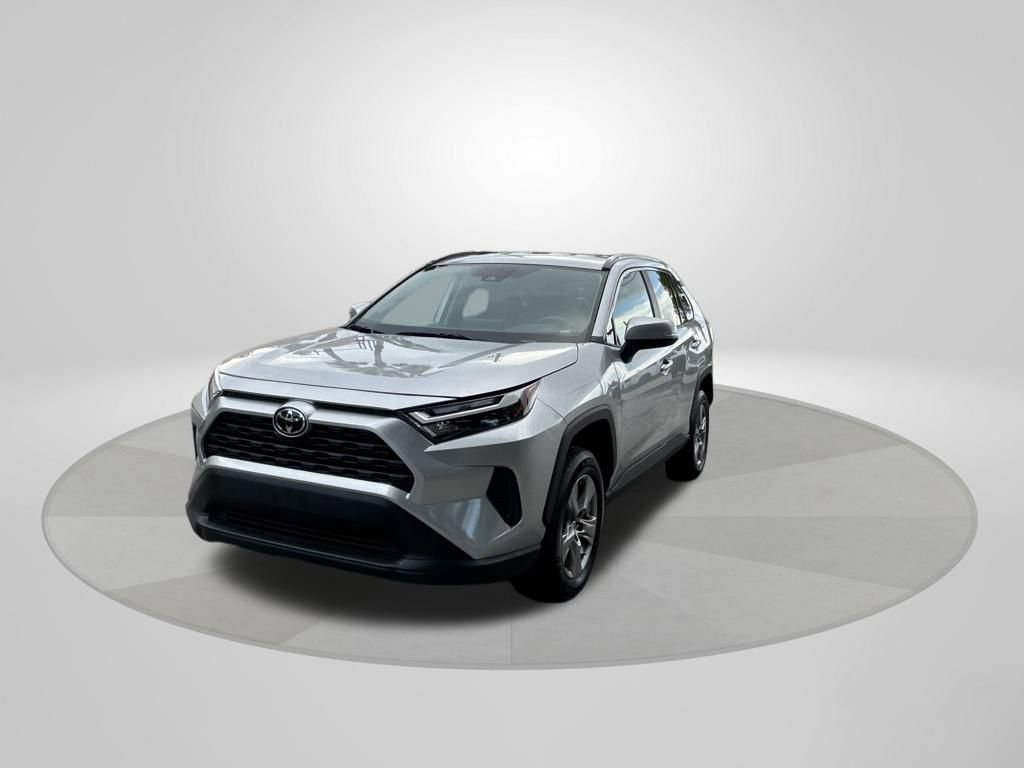 Used 2024 Toyota RAV4 XLE w/ Weather Package video 3