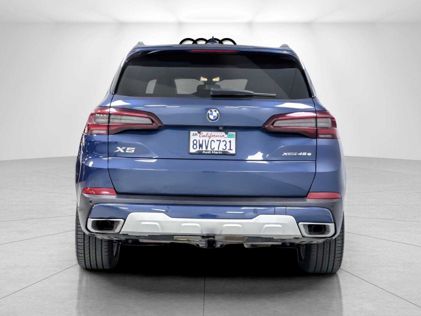 Used 2021 BMW X5 xDrive45e w/ Parking Assistance Package AWD/4WD image 4