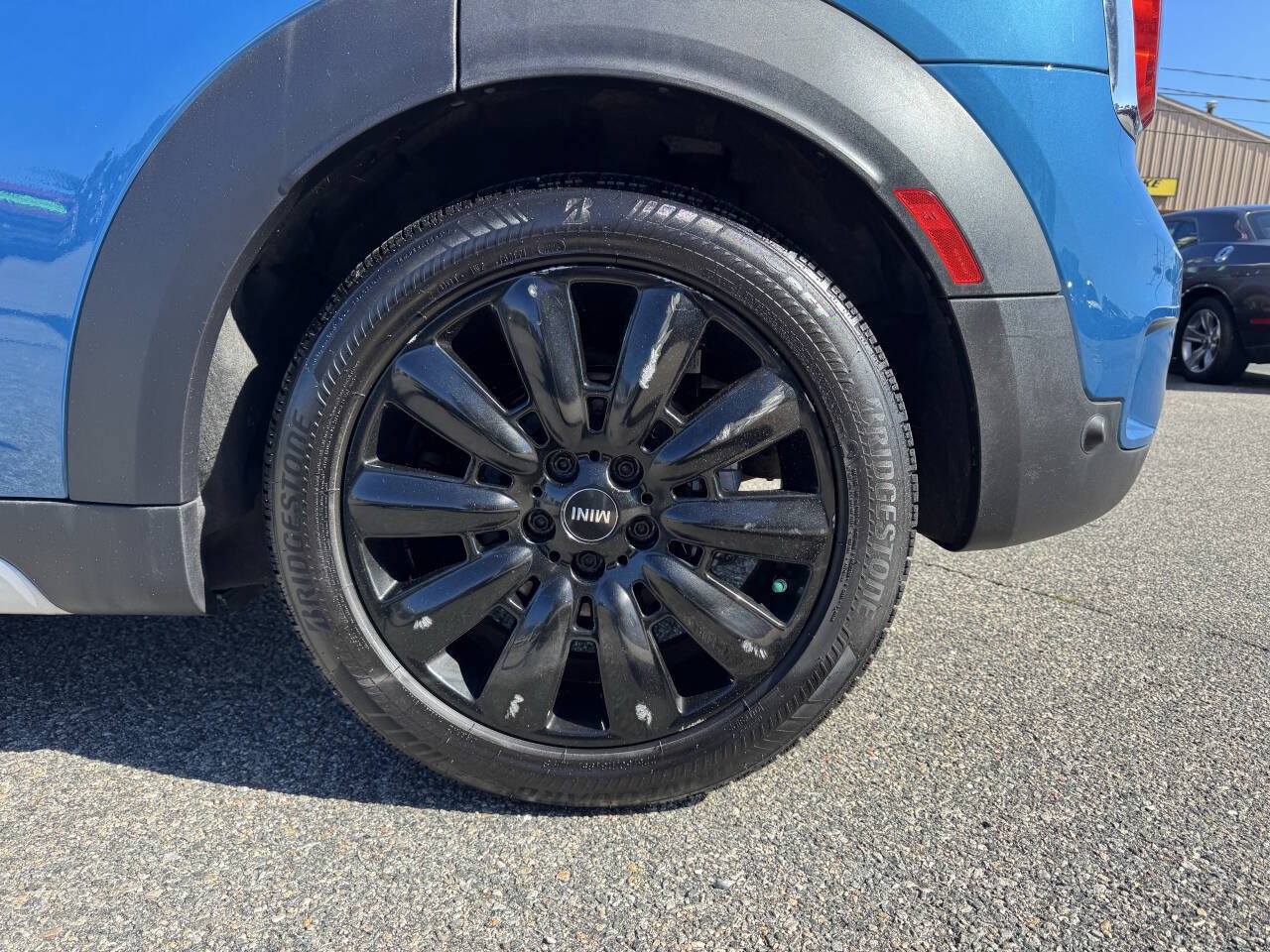 Used 2017 MINI Cooper Countryman ALL4 AWD/4WD image 6