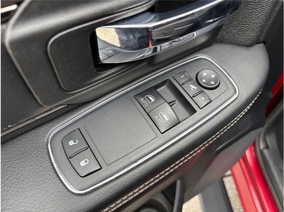 Used 2014 RAM 1500 Sport w/ Convenience Group image 20