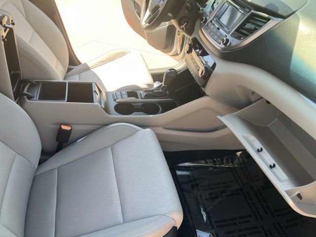 Used 2017 Hyundai Tucson SE image 21