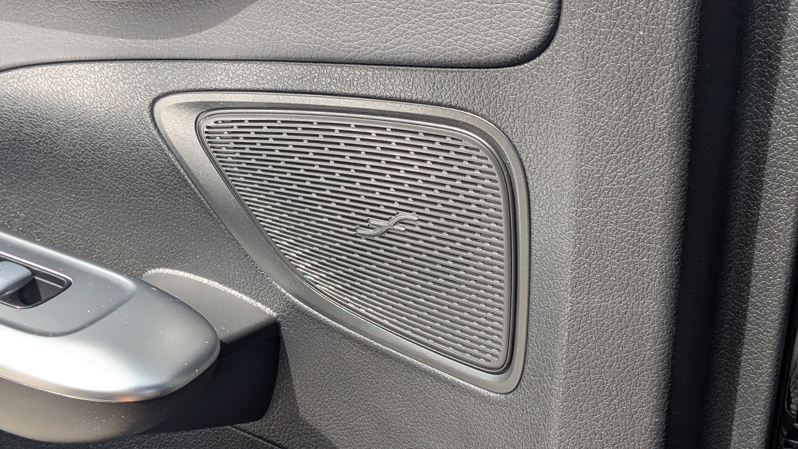 Used 2025 Mercedes-Benz C 300 4MATIC Sedan image 21