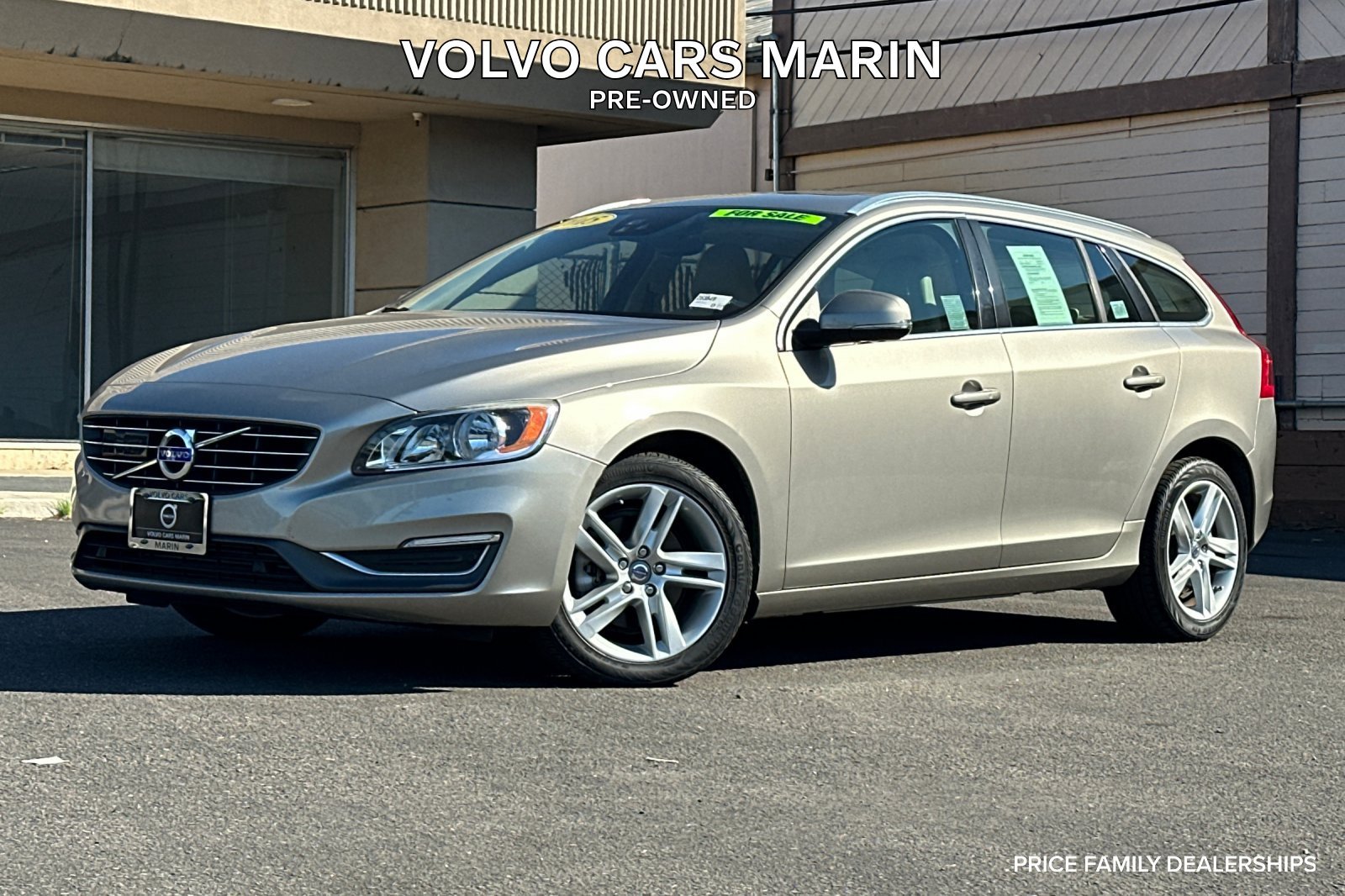 Used 2015 Volvo V60 T5 Premier w/ Technology Package FWD image 1