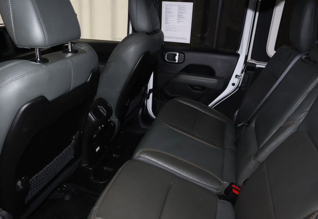 Used 2024 Jeep Wrangler High Altitude AWD/4WD image 20