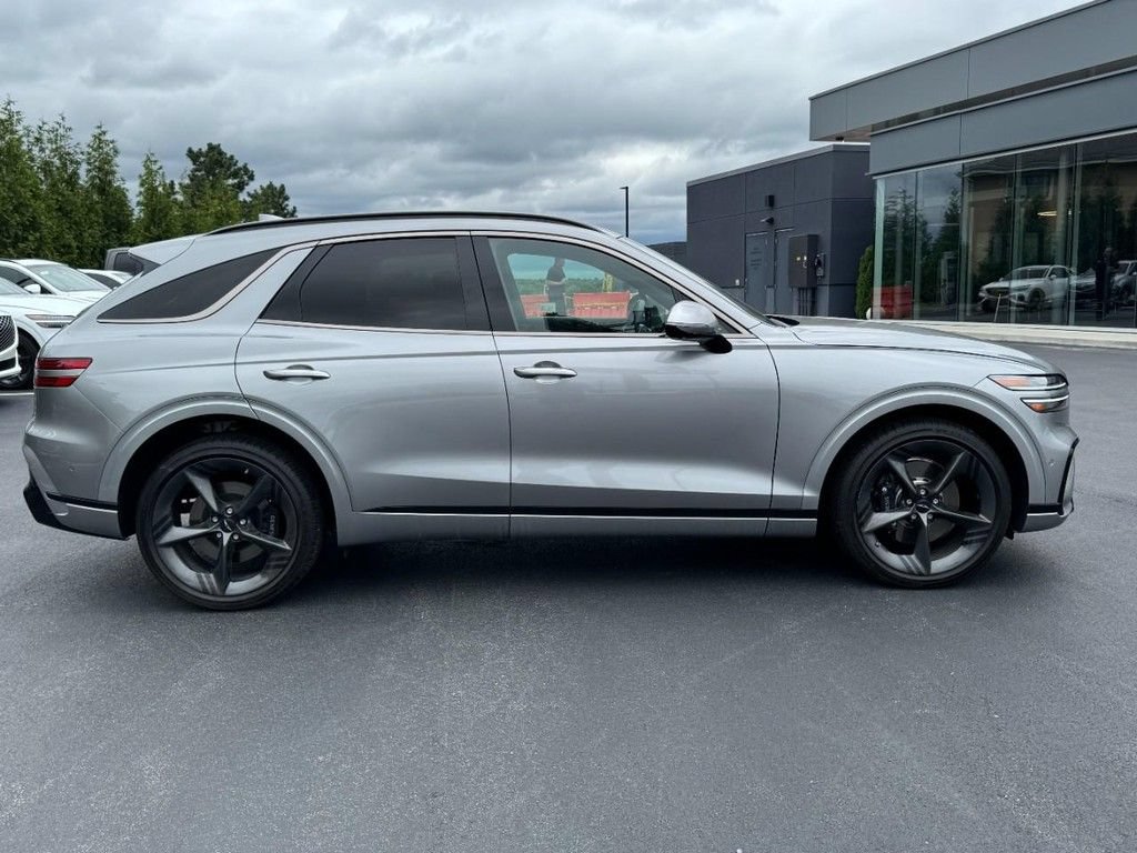 Certified 2026 Genesis GV70 2.5T Sport Prestige AWD/4WD image 2