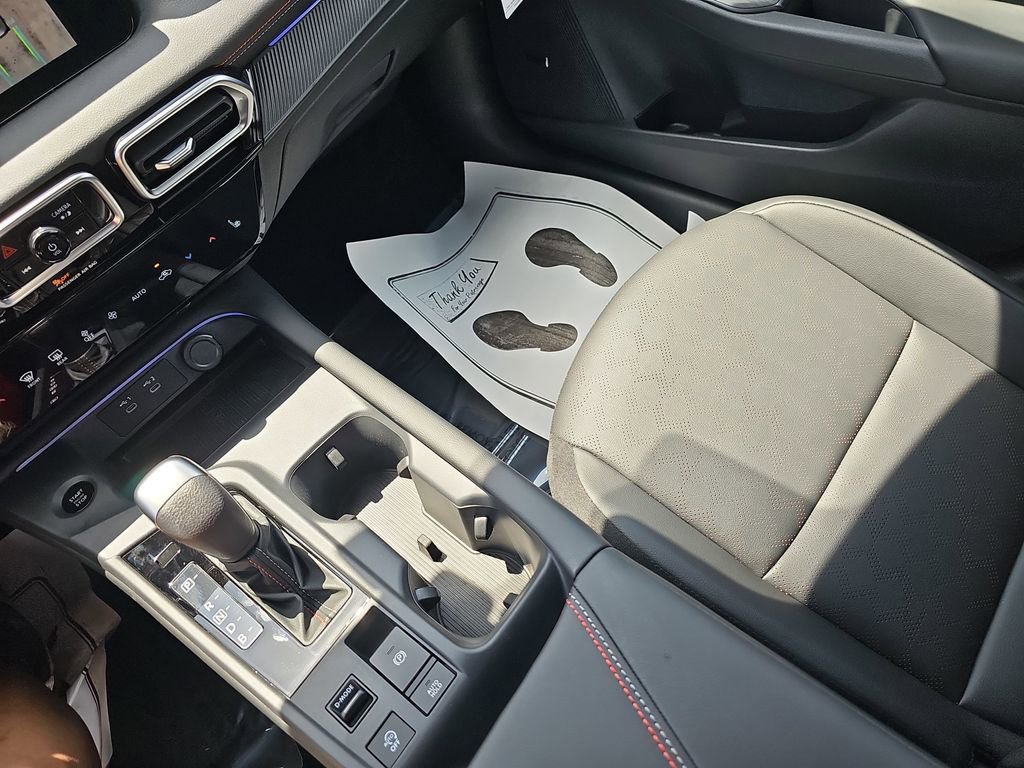 New 2026 Nissan Sentra SR w/ SR Premium Package image 28