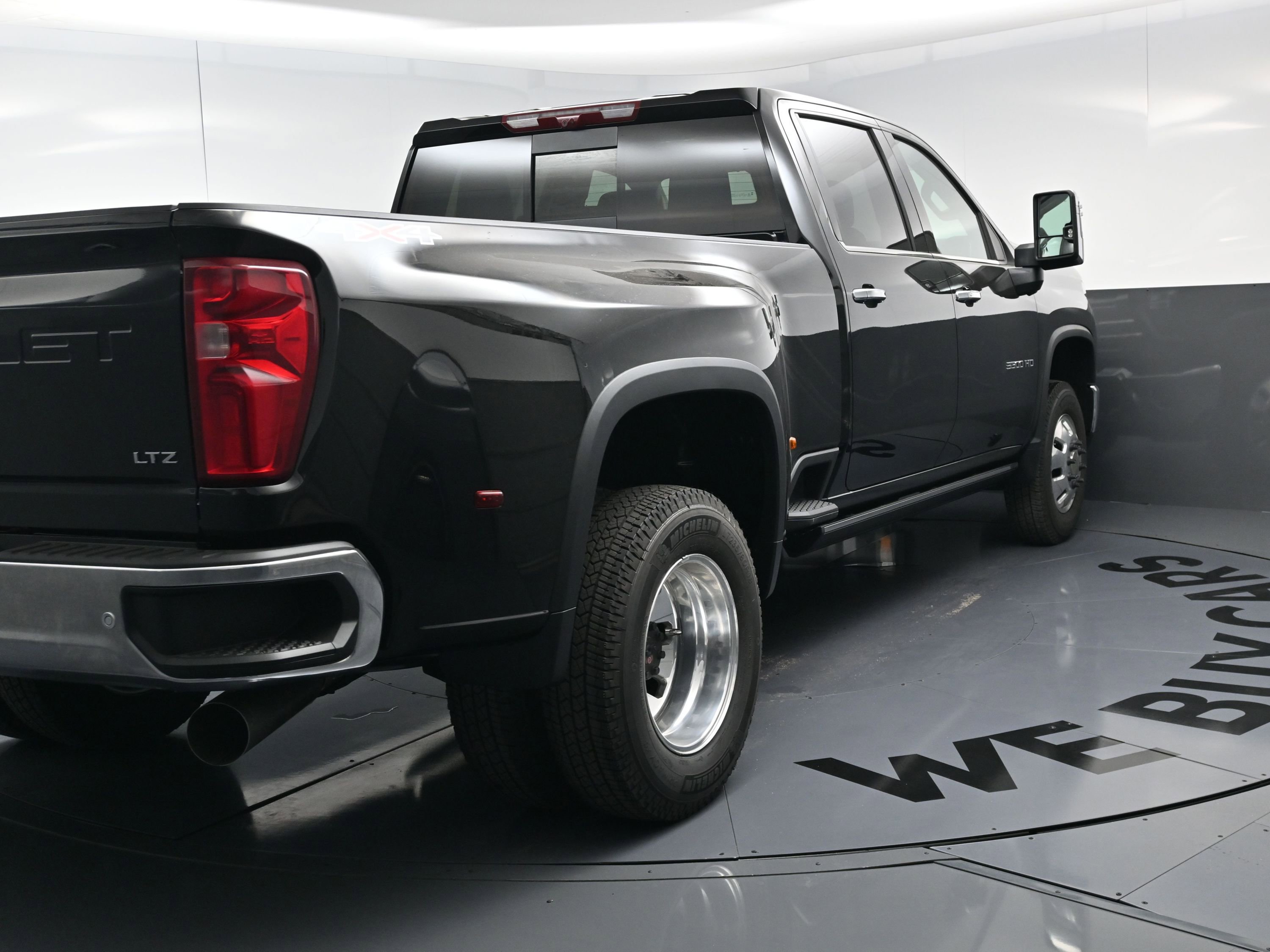 New 2026 Chevrolet Silverado 3500 LTZ w/ LTZ Plus Package image 9