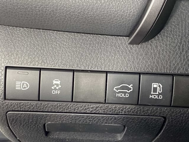 Used 2019 Toyota Camry SE FWD image 14