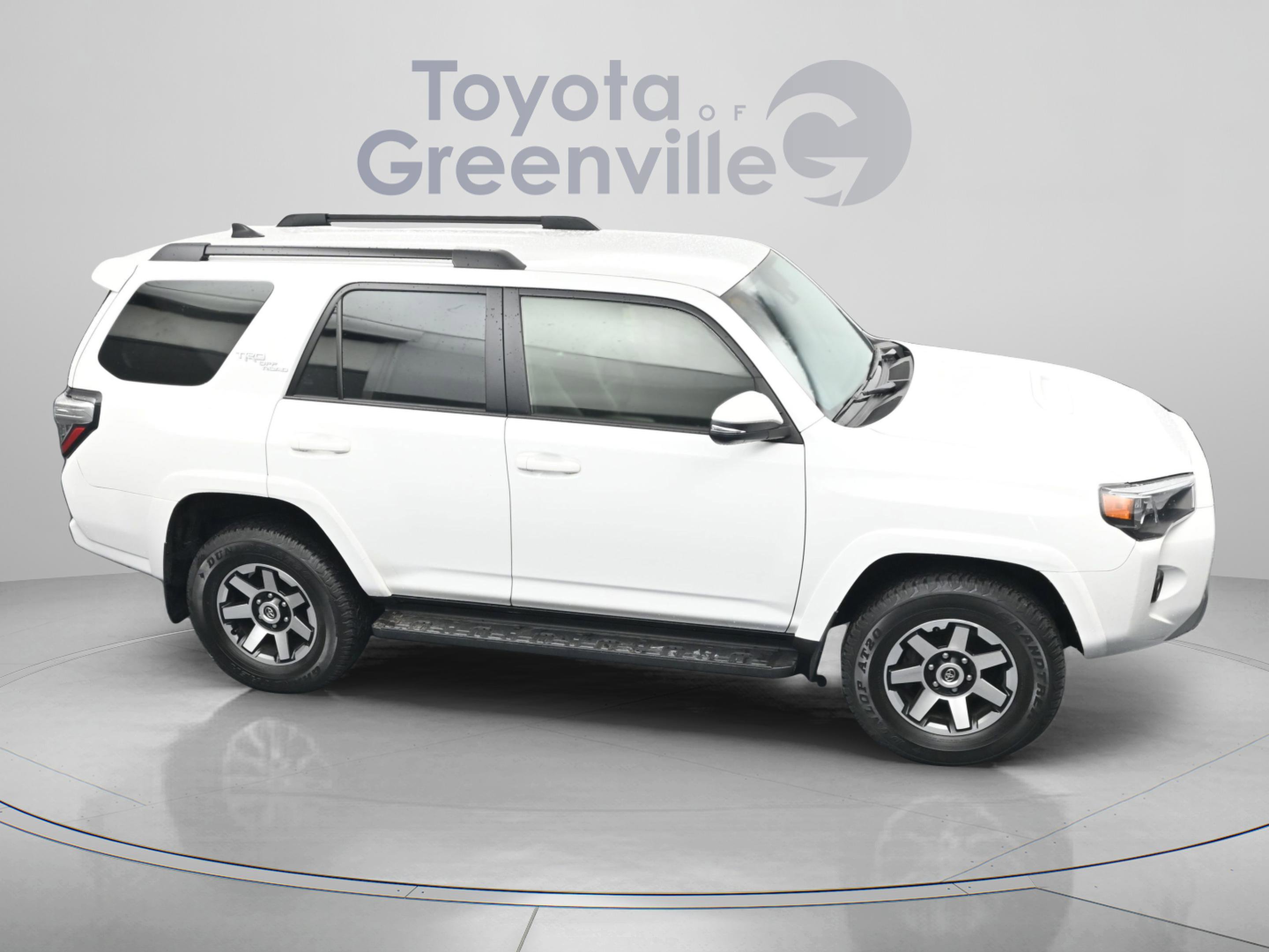 Certified 2024 Toyota 4Runner TRD Off-Road Premium image 18