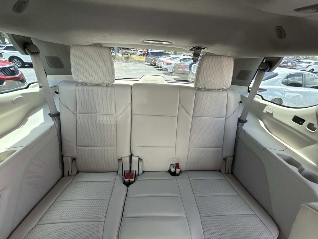 New 2026 Cadillac Escalade Platinum Sport w/ LPO, Floor Liner Package AWD/4WD image 18