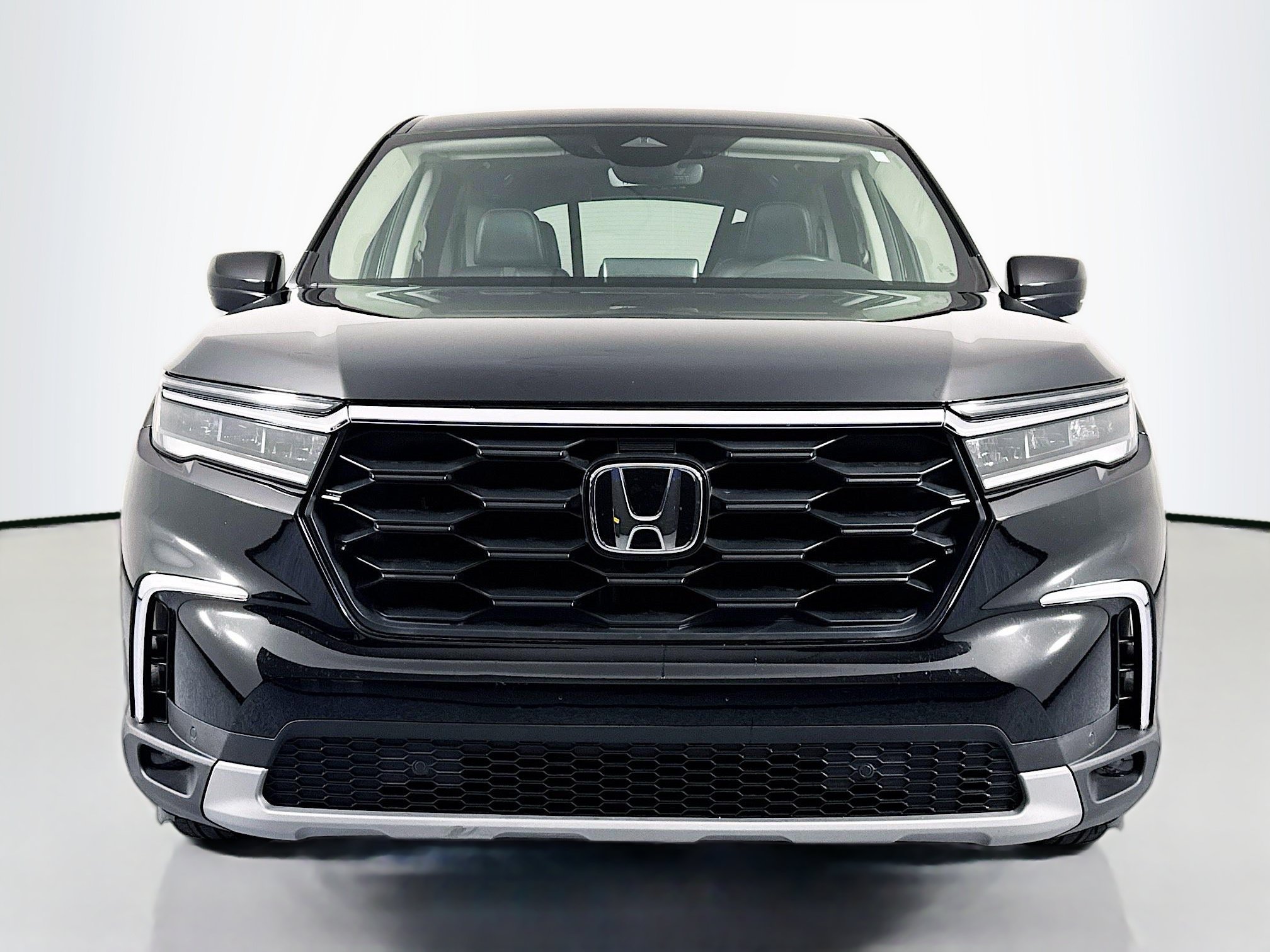 Certified 2025 Honda Pilot EX-L image 2