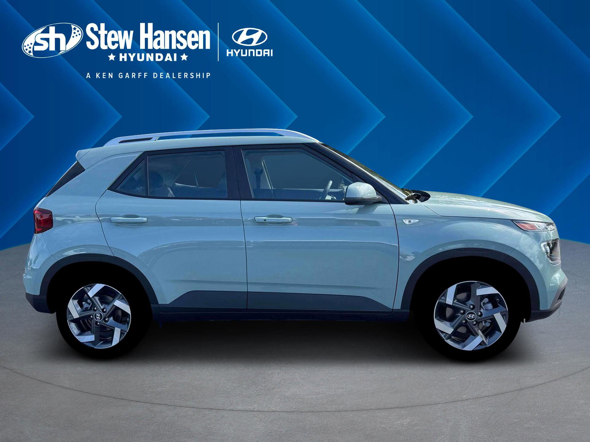 New 2026 Hyundai Venue SEL FWD image 10