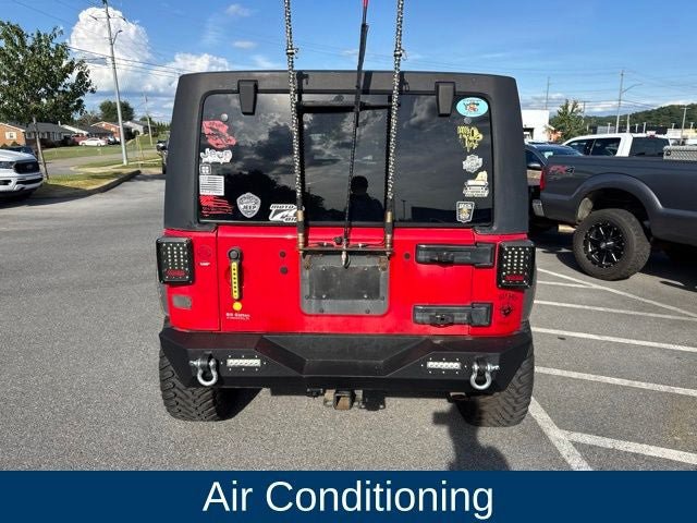 Used 2014 Jeep Wrangler Unlimited Sport w/ Quick Order Package 24S AWD/4WD image 13