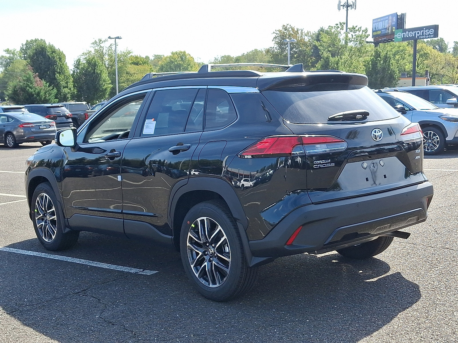 New 2026 Toyota Corolla Cross XLE image 3
