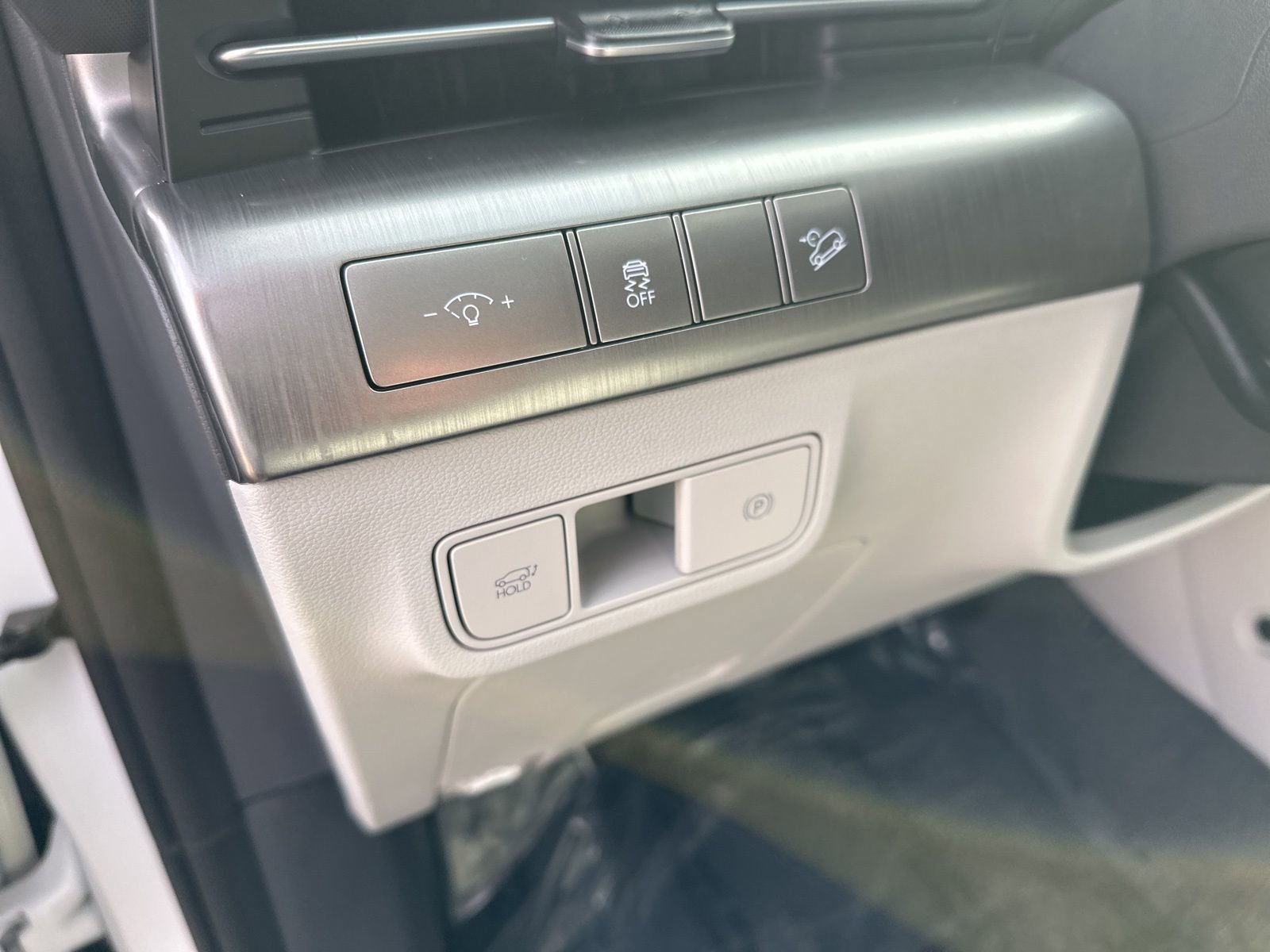 Used 2025 Hyundai Kona Limited image 13