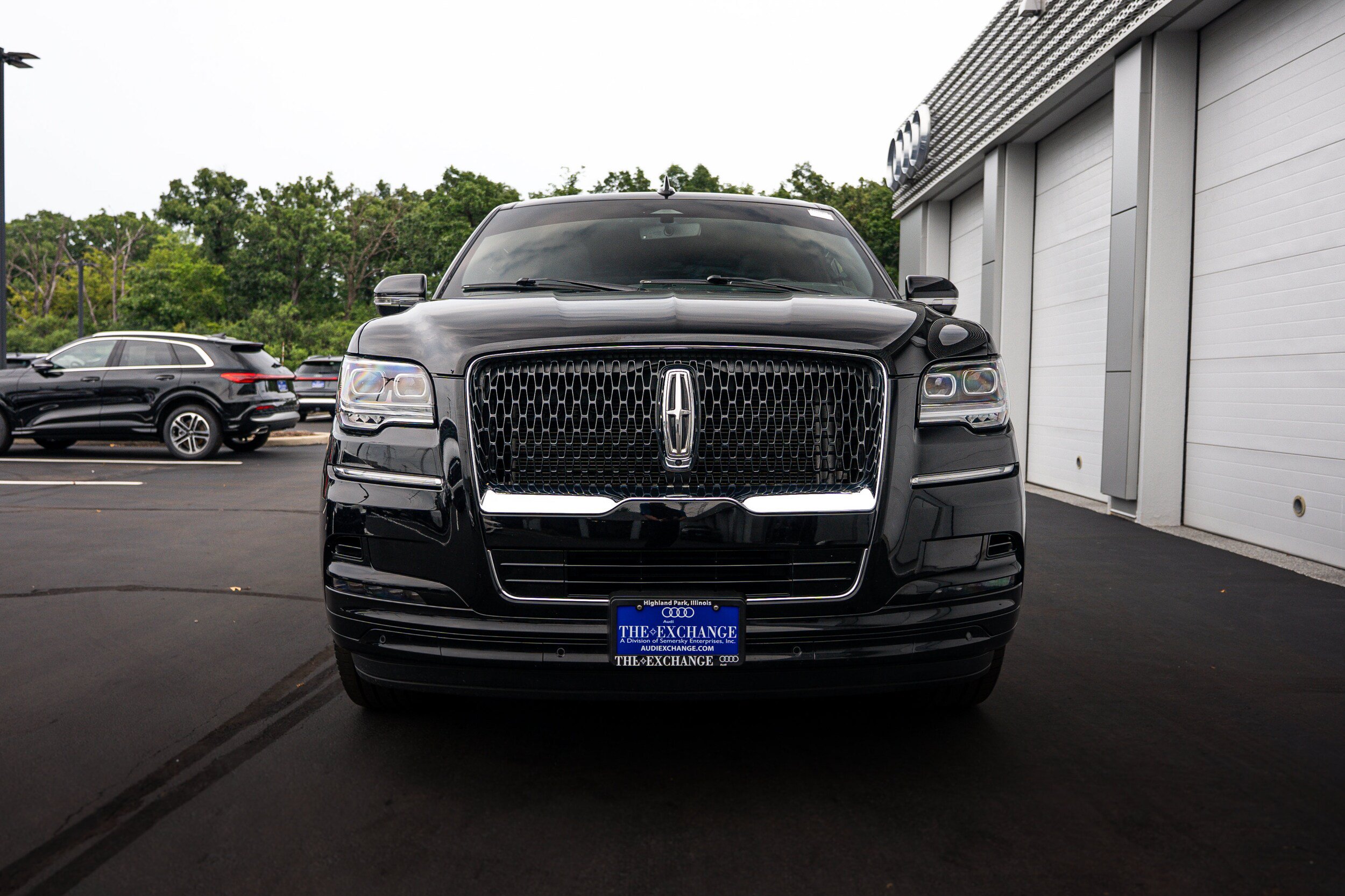 Used 2023 Lincoln Navigator Reserve AWD/4WD image 28