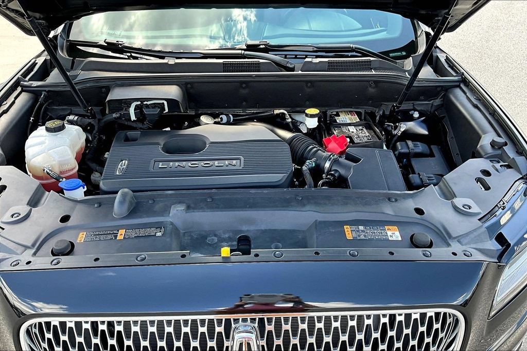 Used 2019 Lincoln Nautilus Reserve FWD image 32