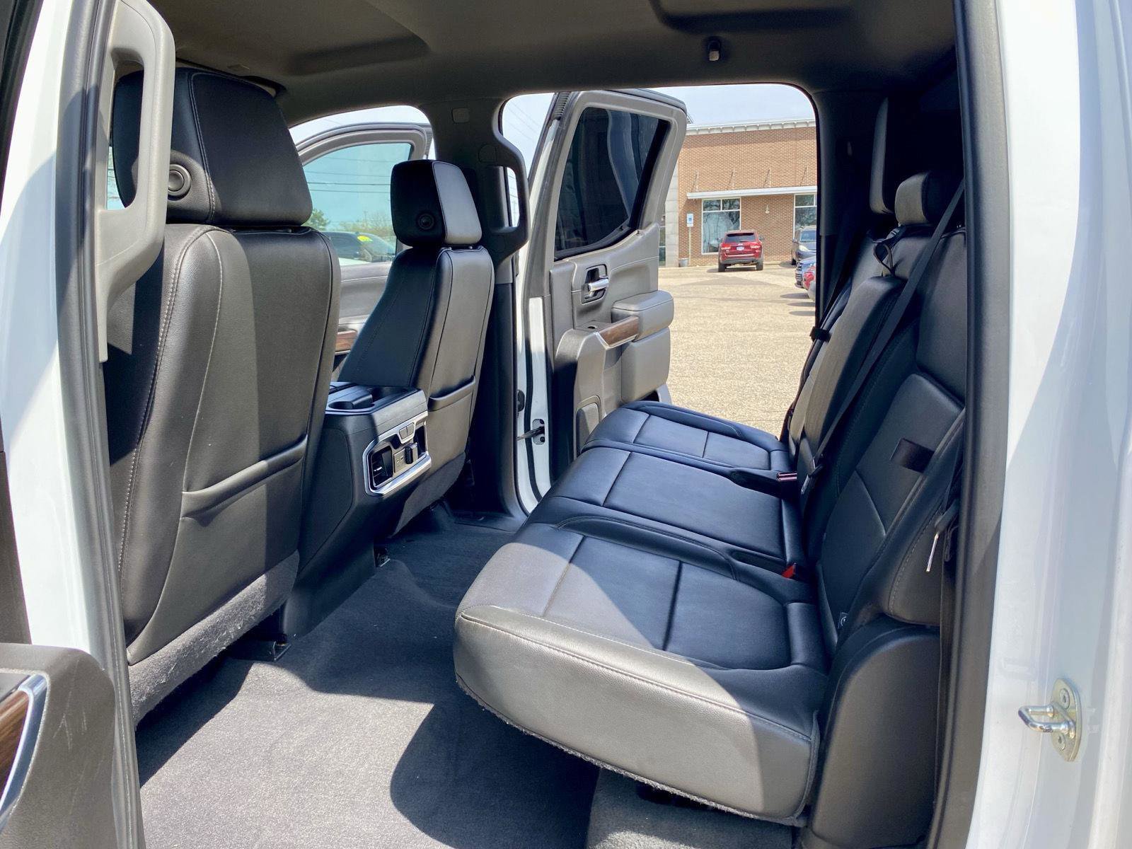 Used 2020 GMC Sierra 1500 SLT w/ SLT Premium Plus Package image 17