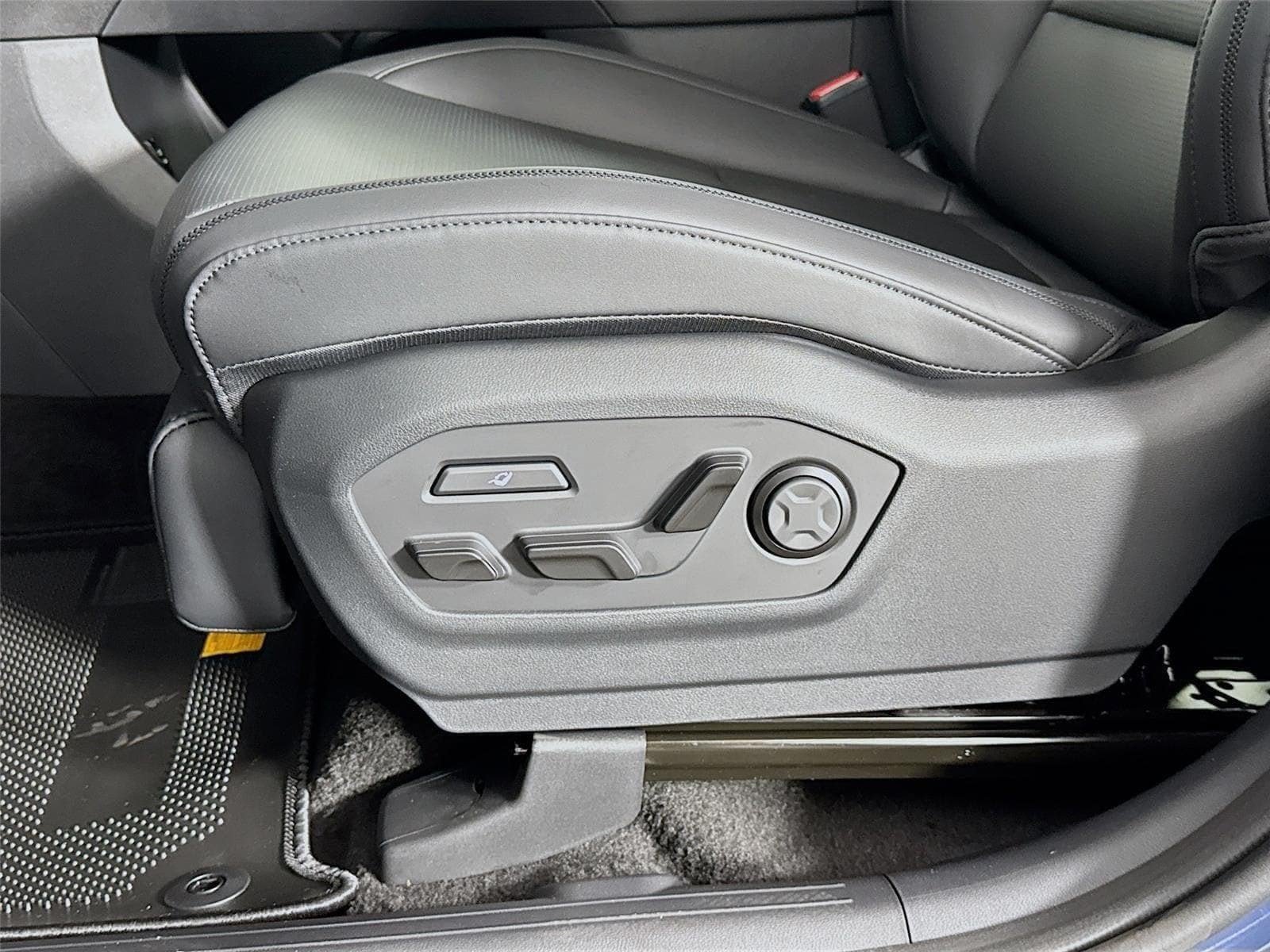 New 2026 Hyundai Santa Fe Calligraphy FWD image 22