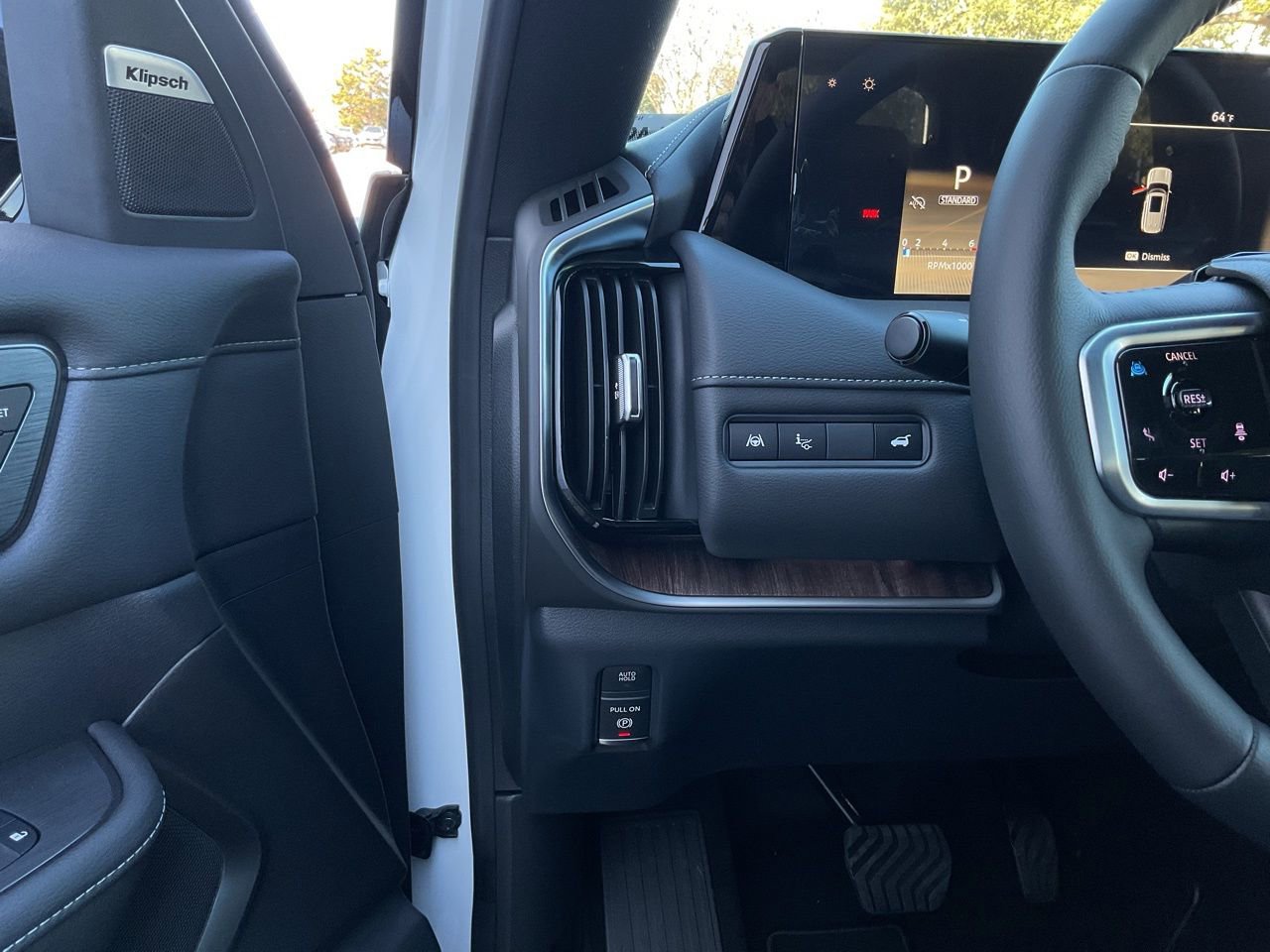 New 2026 Nissan Armada Platinum image 33
