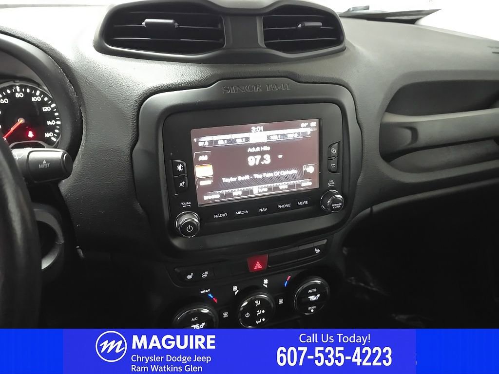 Used 2015 Jeep Renegade Trailhawk w/ Premium Leather Group AWD/4WD image 27