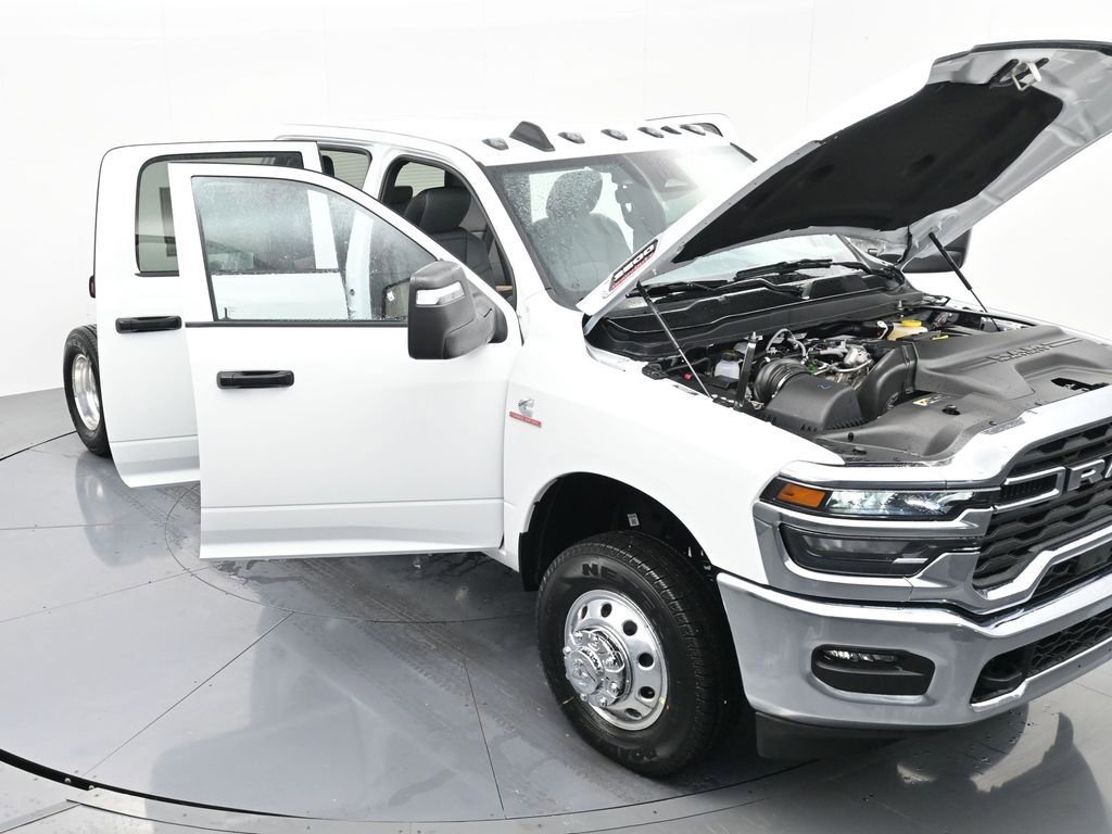 New 2026 RAM 3500 Tradesman w/ Chrome Appearance Group image 43