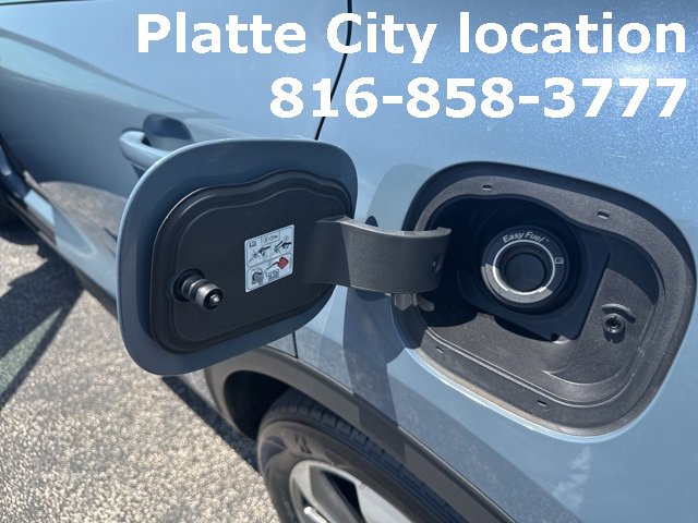 Used 2023 Ford Escape Platinum image 29