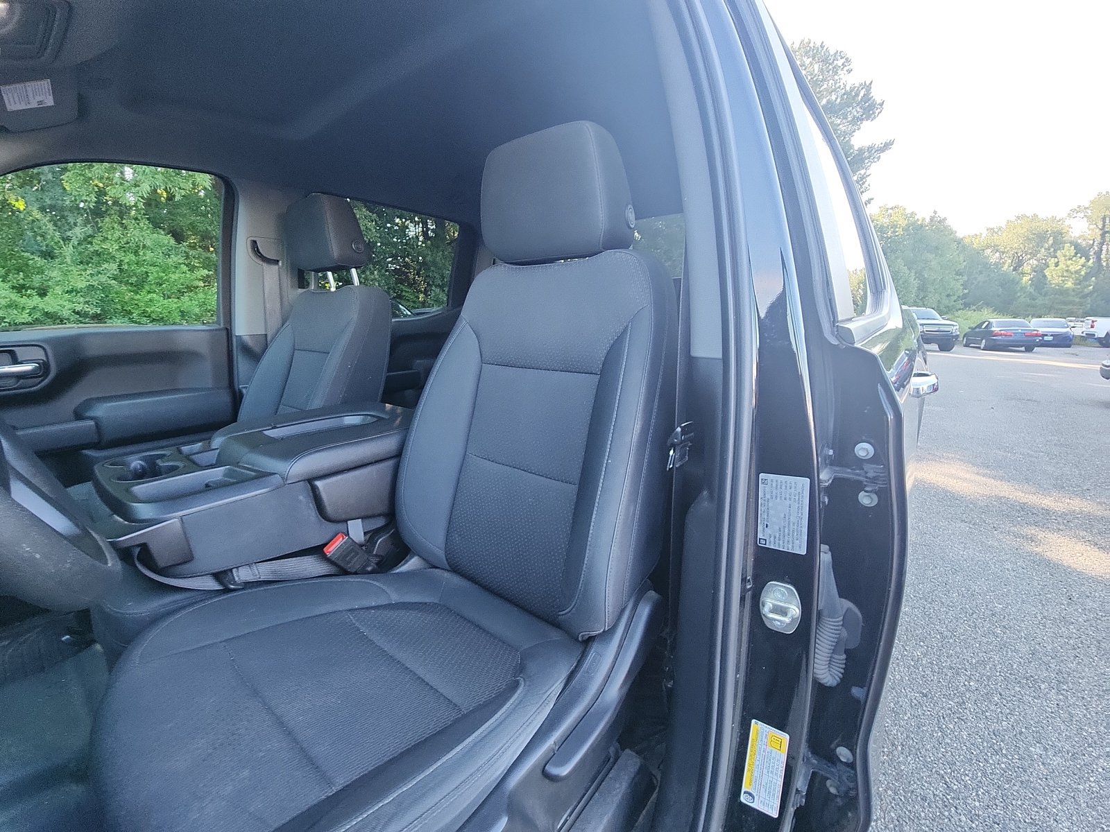 Used 2019 GMC Sierra 1500 4x4 Crew Cab w/ Convenience Package image 18