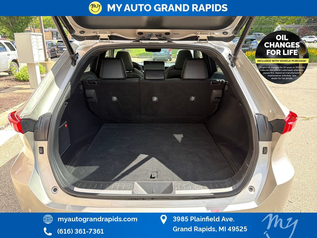Used 2021 Toyota Venza Limited w/ Advanced Technology Package AWD/4WD image 26