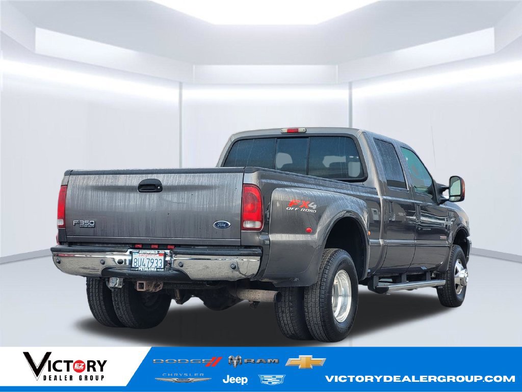 Used 2004 Ford F350 Lariat AWD/4WD image 5