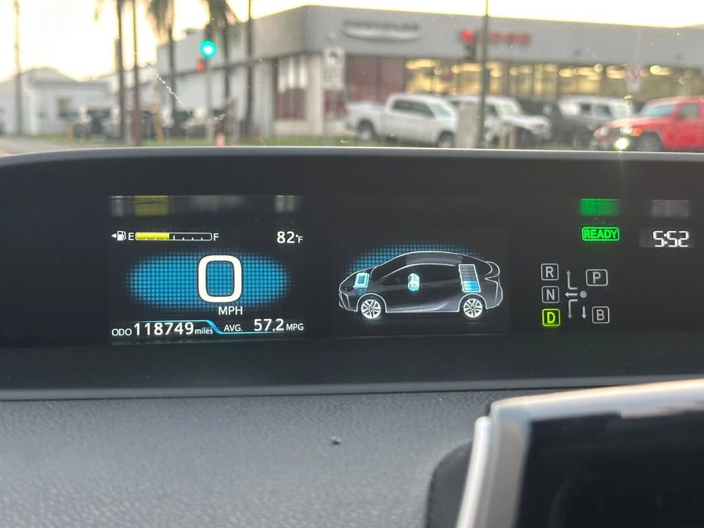 Used 2022 Toyota Prius LE image 19