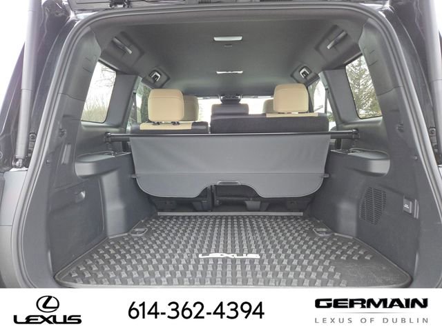 Used 2024 Lexus GX 550 image 32