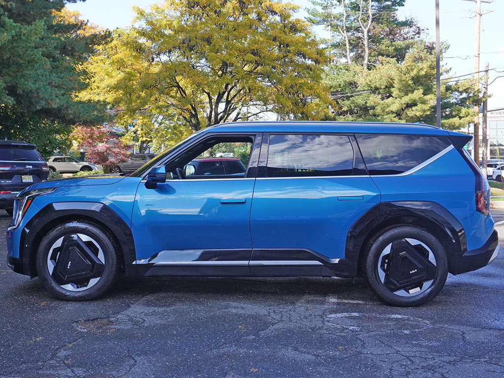 Used 2024 Kia EV9 Land AWD/4WD image 22