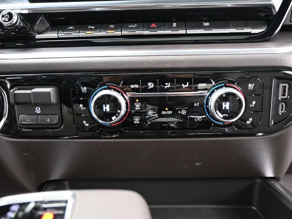 New 2026 GMC Sierra 1500 SLT w/ SLT Premium Plus Package image 13