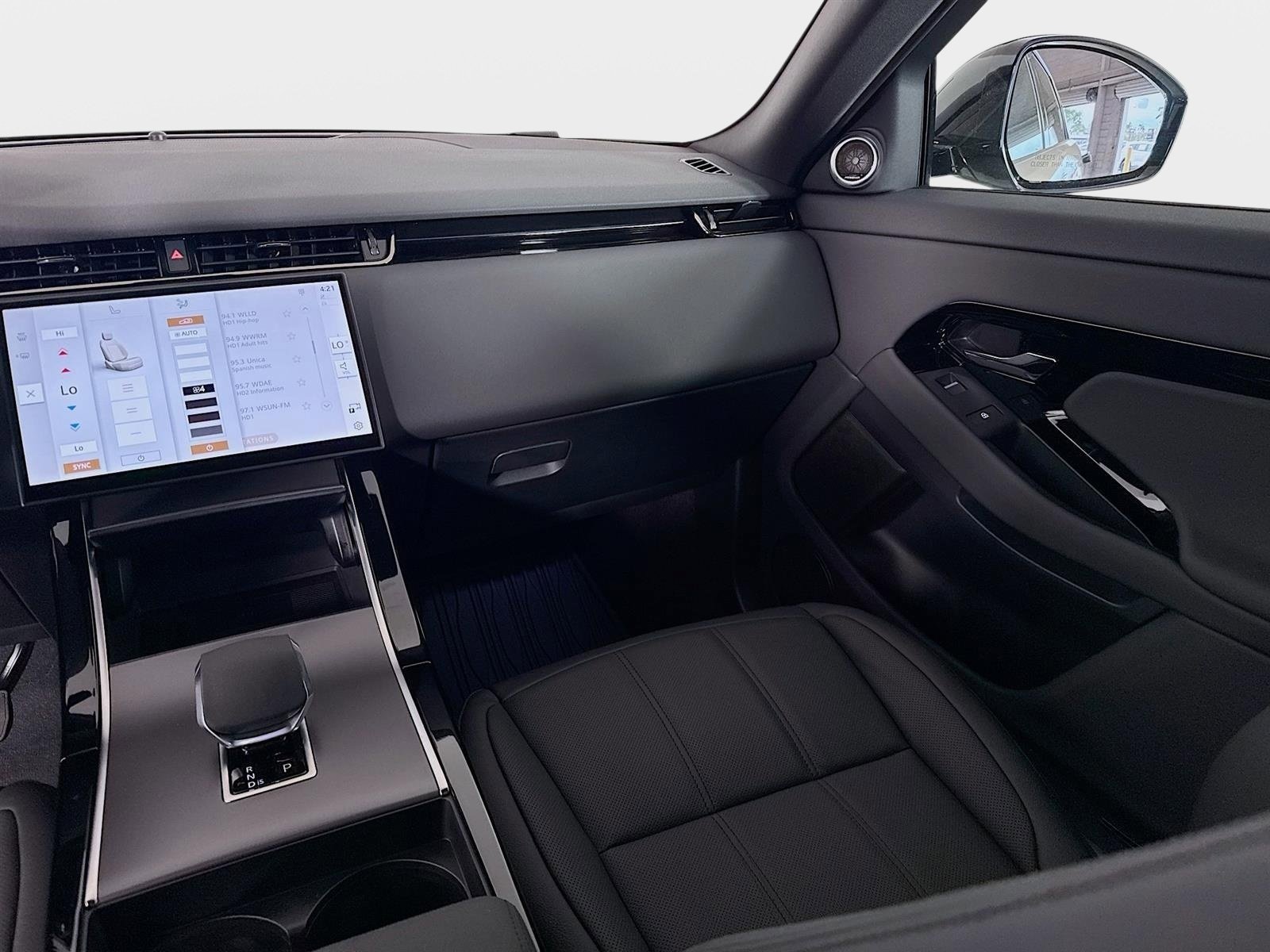 New 2026 Land Rover Range Rover Evoque S AWD/4WD image 26