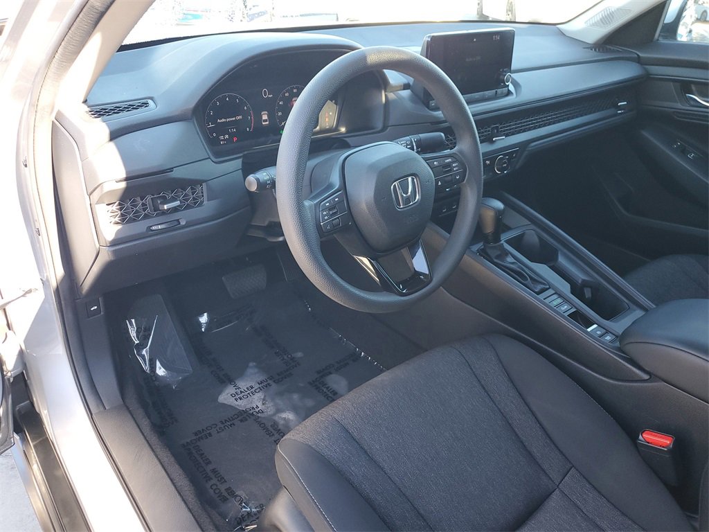 Certified 2023 Honda Accord EX image 16