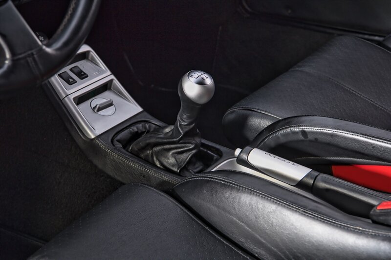 Used 1989 Porsche 911 Carrera RWD image 39