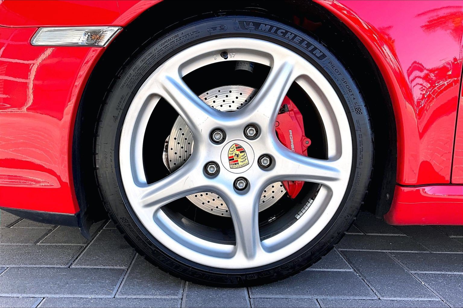 Used 2006 Porsche 911 Carrera S RWD image 8