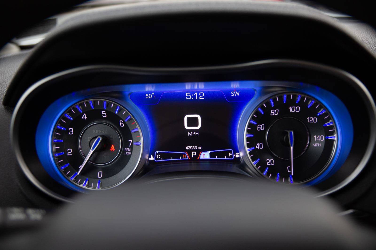 Used 2023 Chrysler 300 Touring L image 7
