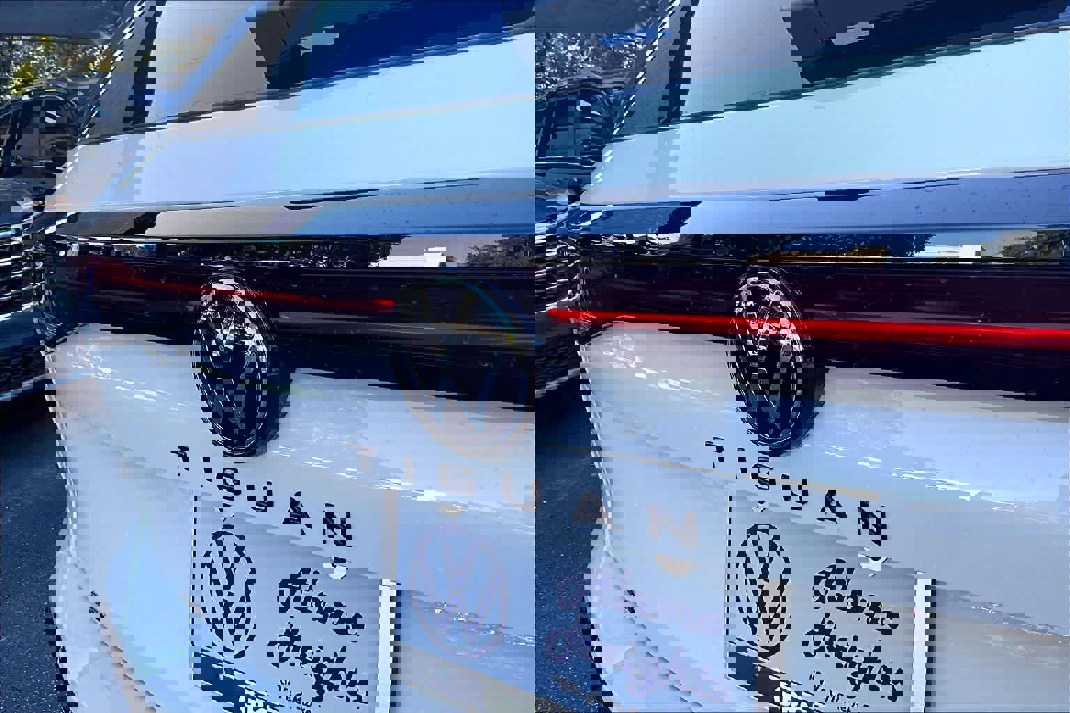 New 2026 Volkswagen Tiguan SE R-Line image 15