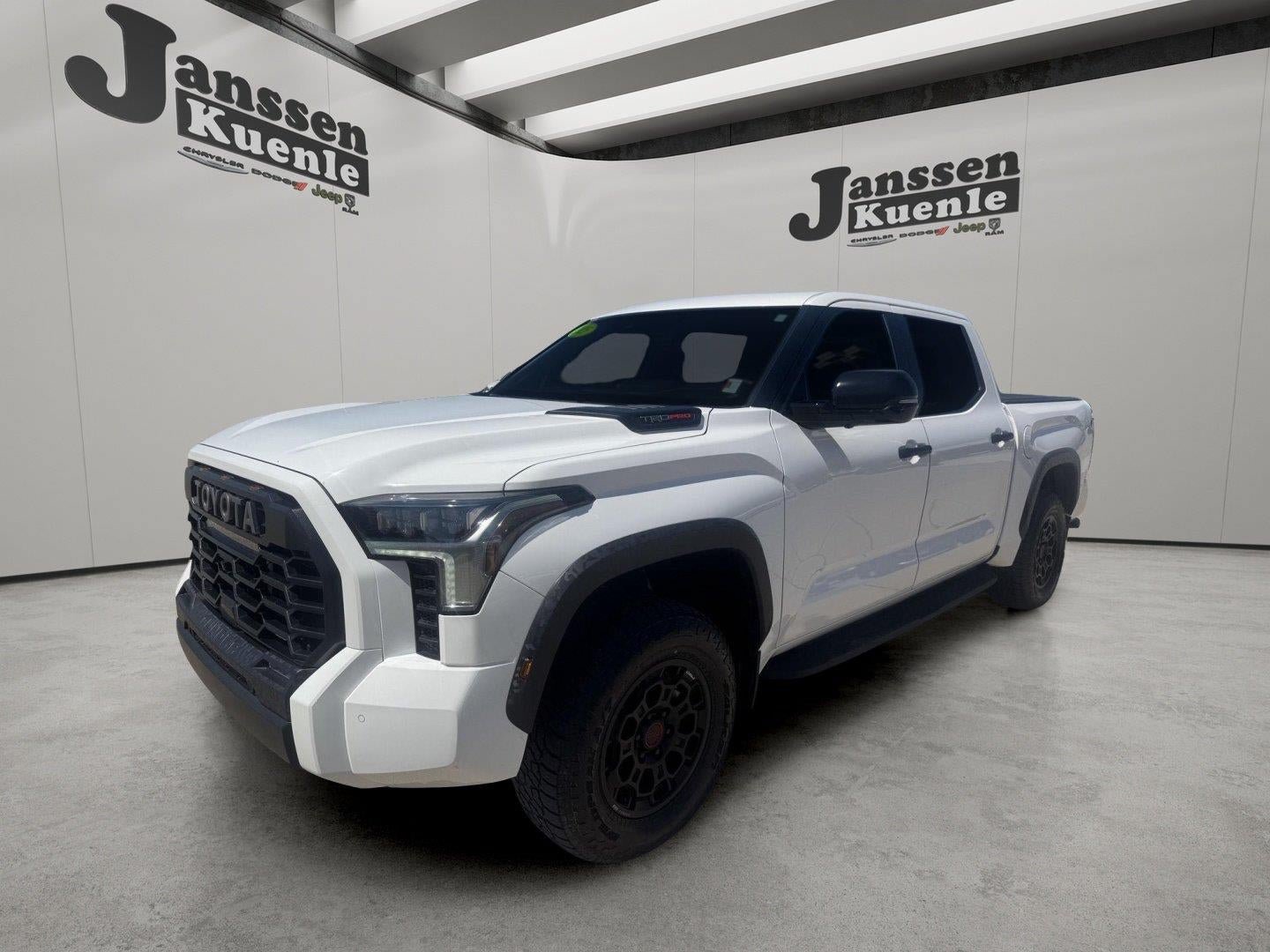 Used 2025 Toyota Tundra TRD Pro AWD/4WD image 5