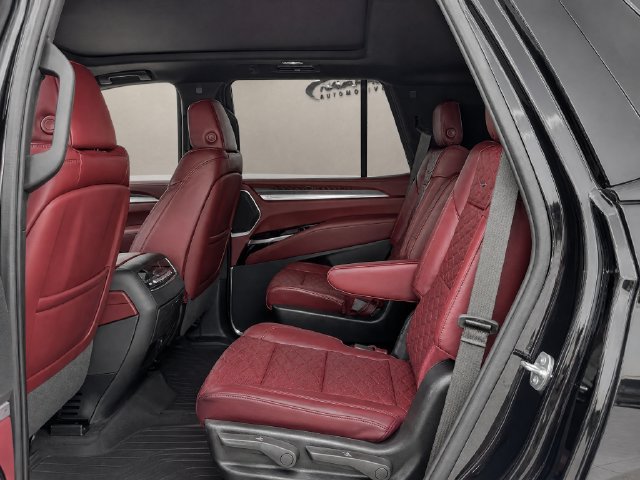 New 2026 Cadillac Escalade Sport w/ LPO, ONYX Package AWD/4WD image 12