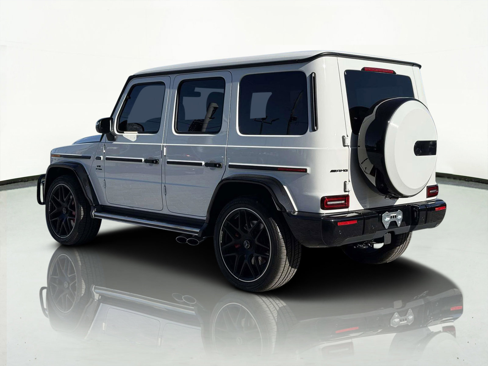 Used 2024 Mercedes-Benz G 63 AMG 4MATIC image 5