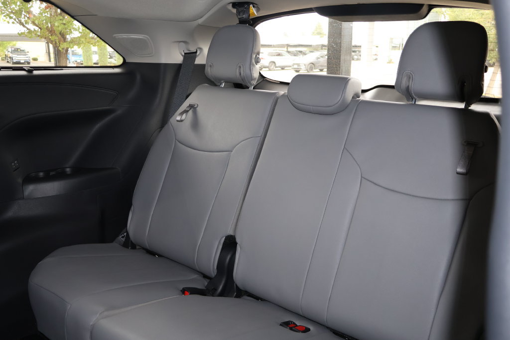 New 2026 Toyota Sienna XLE AWD/4WD image 52